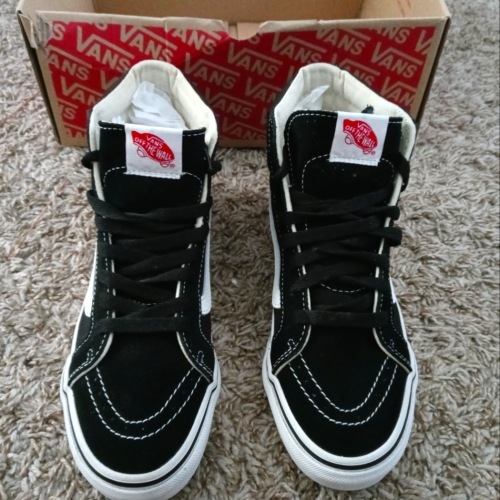 Vans Sk8-Hi Size 7 Woman's 5.5 Boys